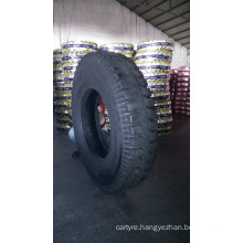 Natural Rubber Bias Nylon Light Truck Tire (700-15)